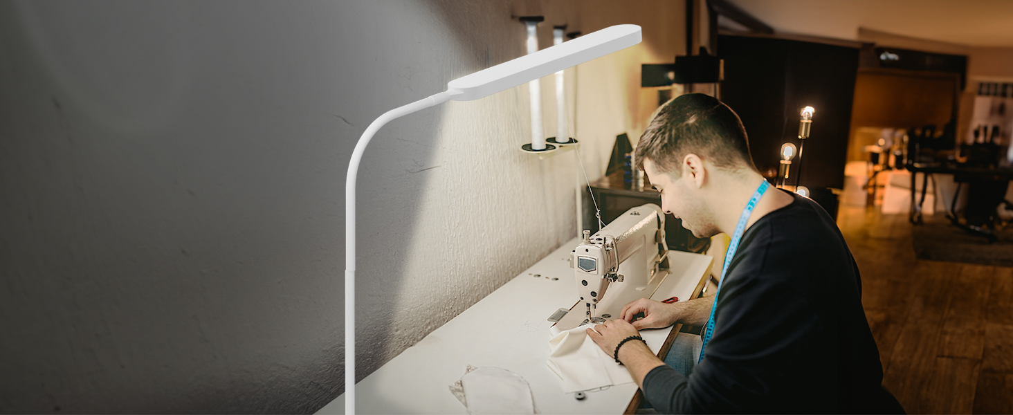 SKYLEO LED Desk Lamp with Adjustable Gooseneck - 80cm Height, 5 Color Modes, 11 Brightness Levels, Timer & Memory Function, 12W, Clamp-On Design