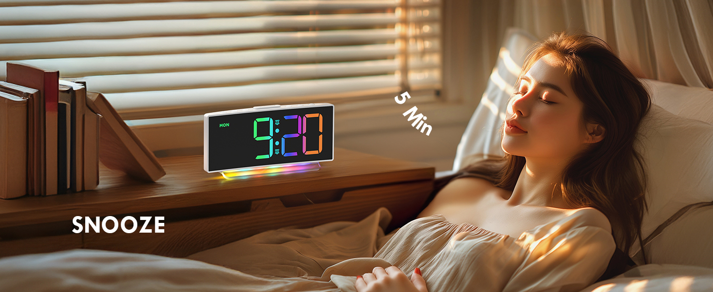 Цифровий LED будильник з RGB нічним підсвічуванням (7 кольорів), мережевий будильник з 2 сигналами, функцією Snooze, регулюванням гучності та яскравості, 12/24г, білий
