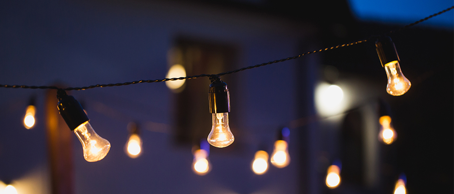 Стійка лампа Aisutha для столу з LED, 3 кольори, 10 рівнів яскравості, регульована, захист очей, для офісу, кабінету та майстерні (чорний)