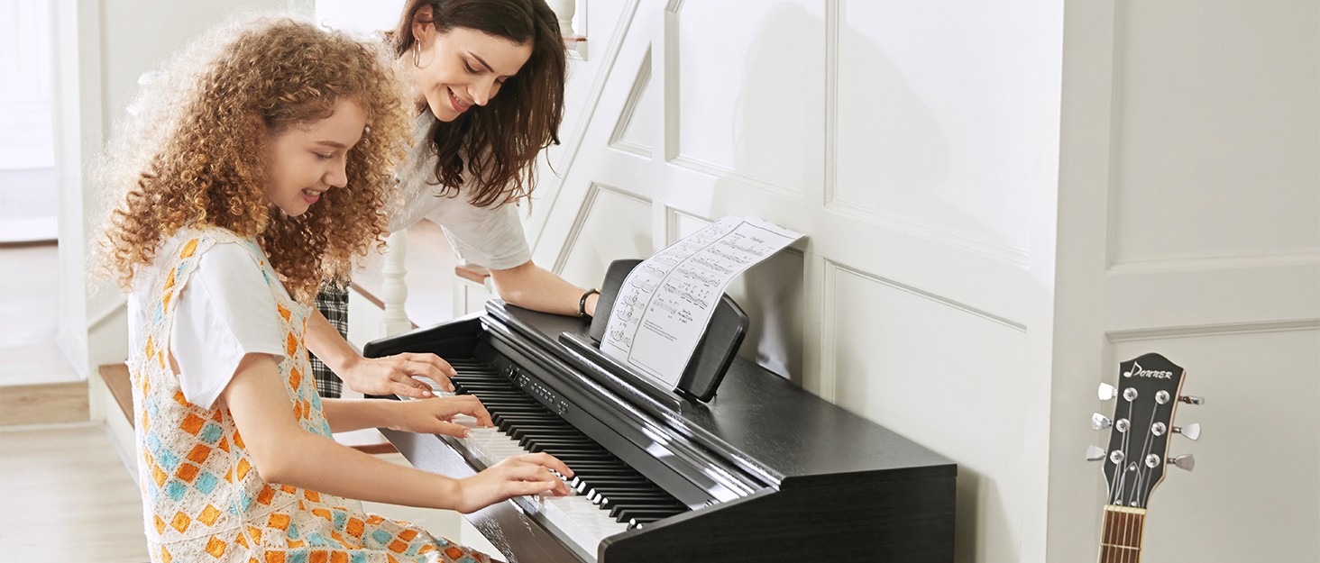 Електронне піаніно Donner DEP-10S 88 клавіш, напівзважені, для початківців, з підставкою та педаллю, чорне