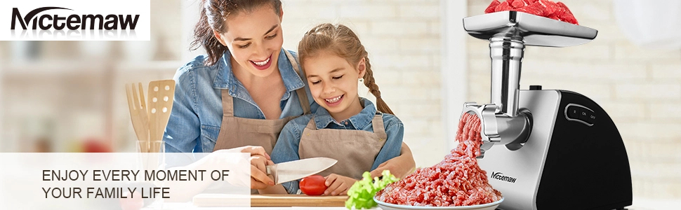 М'ясорубка електрична Profi 2000 Вт з насадками для ковбас, печива та кібе. 3 диски з нержавіючої сталі, 4 ножі. Для м'яса, овочів, сиру та тіста, Чорна