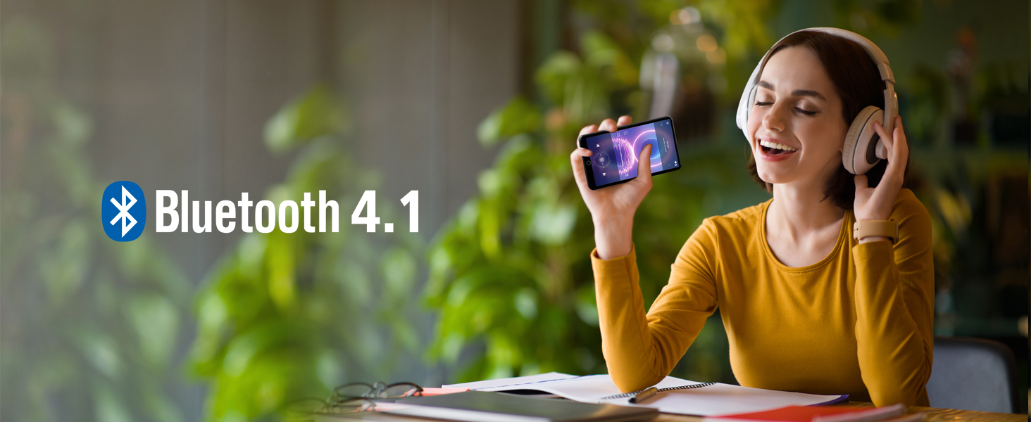 MP3 плеєр 80GB з Bluetooth, WiFi, камерою та сенсорним екраном 4.02