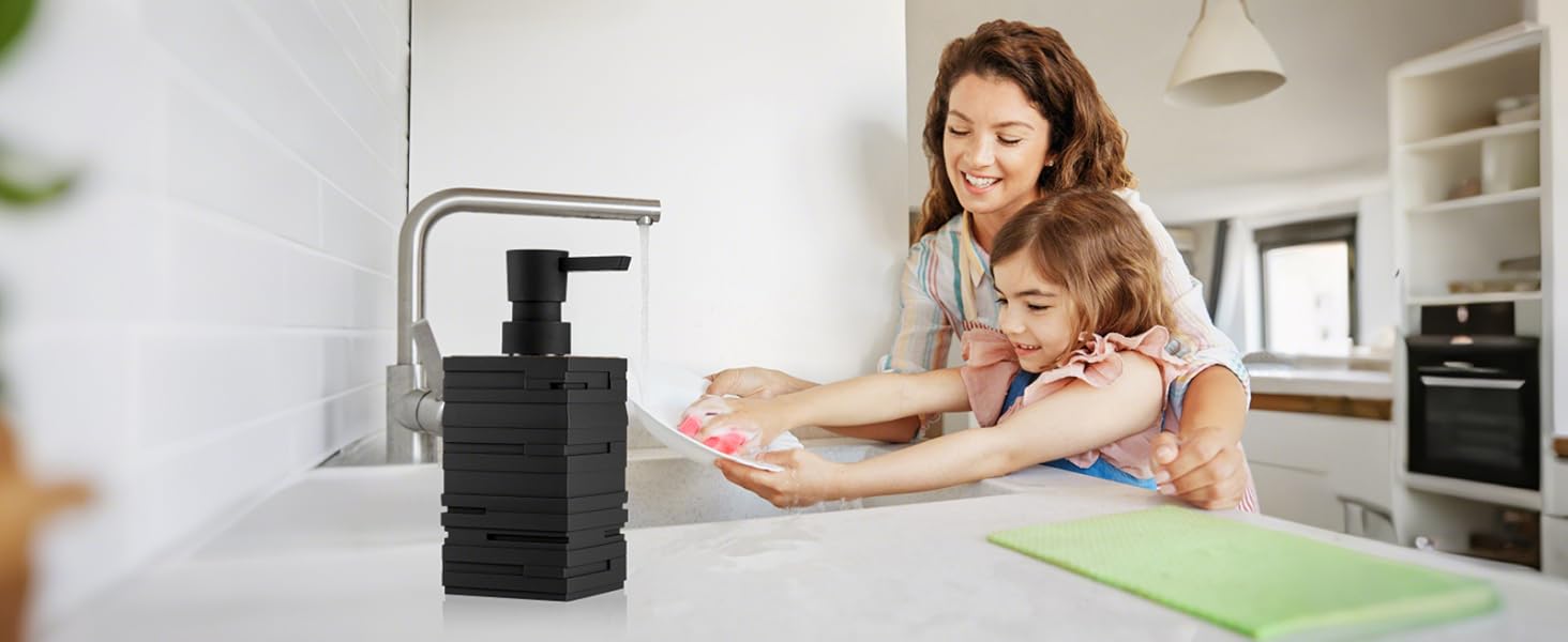 Диспенсер для мила та миючого засобу чорного кольору з дерева для кухні та ванної кімнати, з помповим дозатором