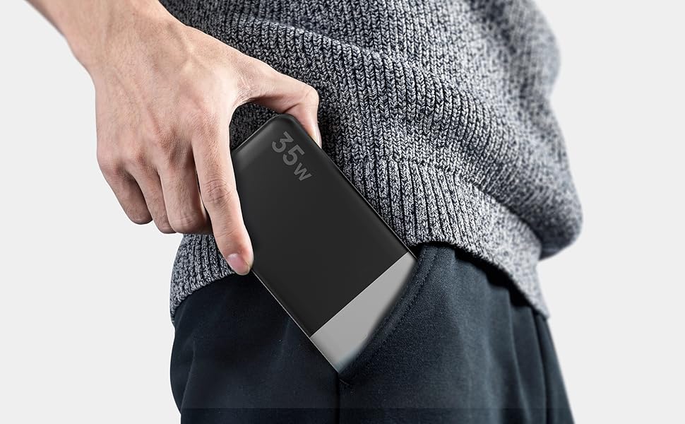 Power Bank Nobis 10000mAh 35W з USB-C кабелем та цифровим дисплеєм (блакитний)