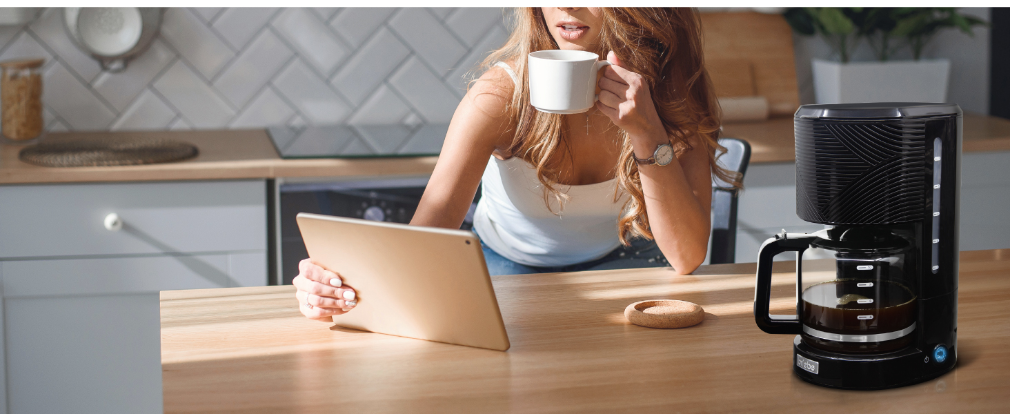 Набір Elegance Set: тостер на 2 тости, електричний чайник 1.7л, кавоварка на 10 чашок (1.25л), чорний