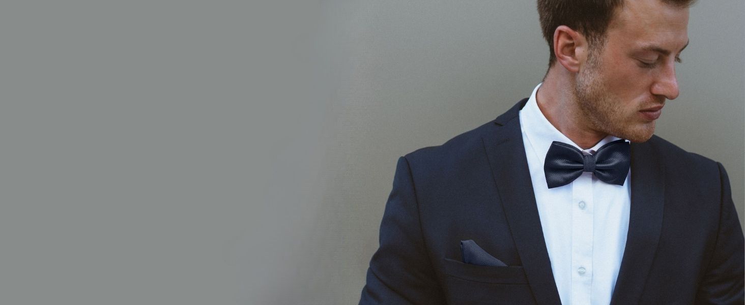 Массі Моріно: Комплект краватка-метелик та кишеньковий хустинка для чоловіків - Весільний костюмний аксесуар, регульована метелик, темно-синій