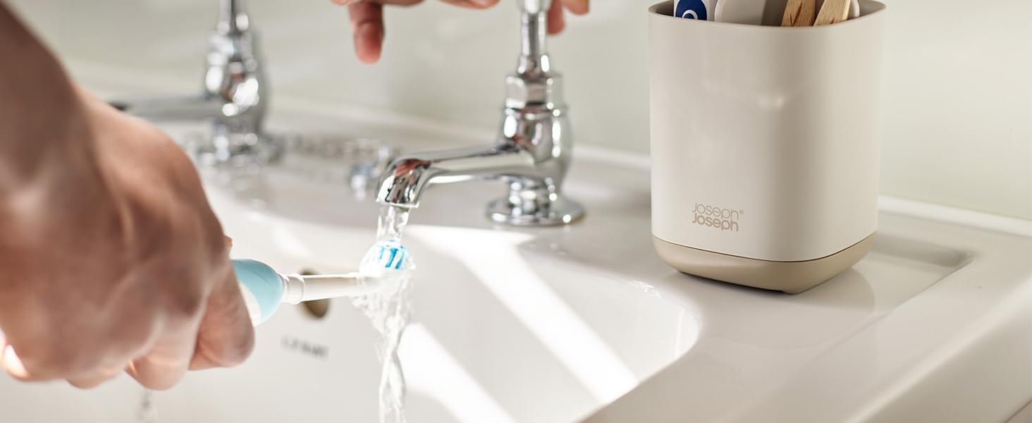 Тримач для зубних щіток Joseph Joseph Easystore, пластиковий, з неслизьким дном, сірий/білий