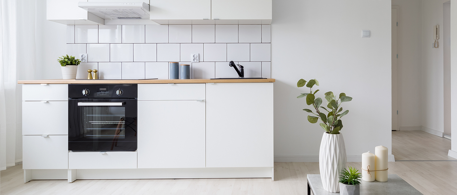 Інфрачервоний термометр Eventek -50°C ~ 600°C з лазером, регулюванням випромінювання та LCD-дисплеєм для гриля, піци, кухні та промисловості (жовтий)