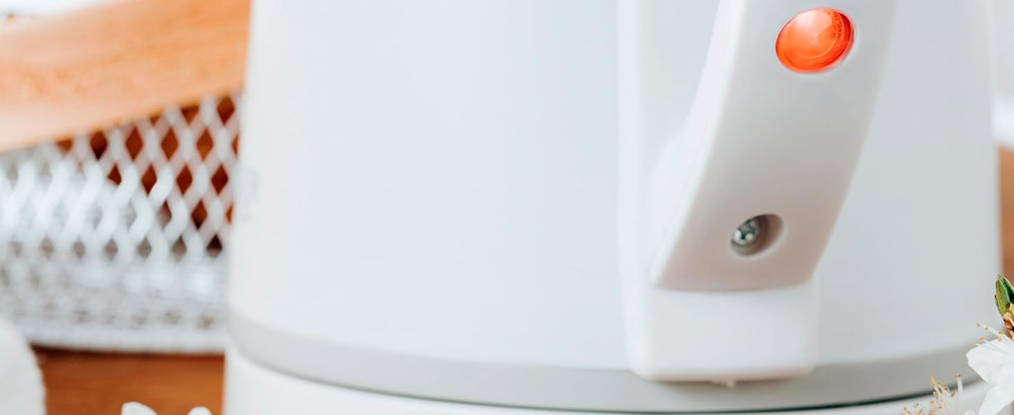 Електричний чайник Adler 0.6 л - компактний, бездротовий, з нержавіючої сталі, для кемпінгу та подорожей, ідеальний для літніх людей