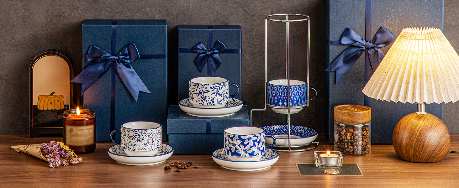 Набір чашок для еспресо Vancasso SELENE: 4 шт., з підставкою та стійкою, блакитно-білий вінтажний дизайн, порцеляна, для кави, капучино, лате та чаю