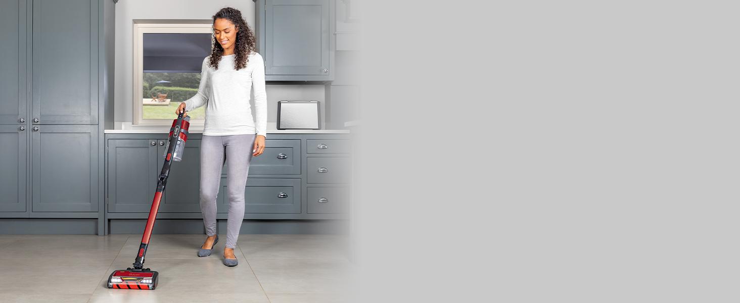 Пилсос бездротовий Shark IZ201EU з антизаплутування волосся, 40 хв роботи, 0.7 л, насадка для шерсті тварин, червоний