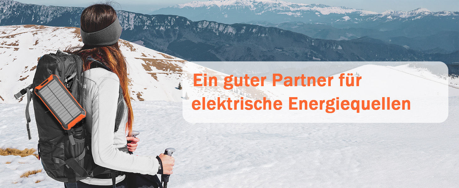 Power Bank Solar GOODaaa 26800mAh з 6 виходами, 4 входами, 15W, для мобільних пристроїв, з ліхтариком та карабіном (Оранжевий)