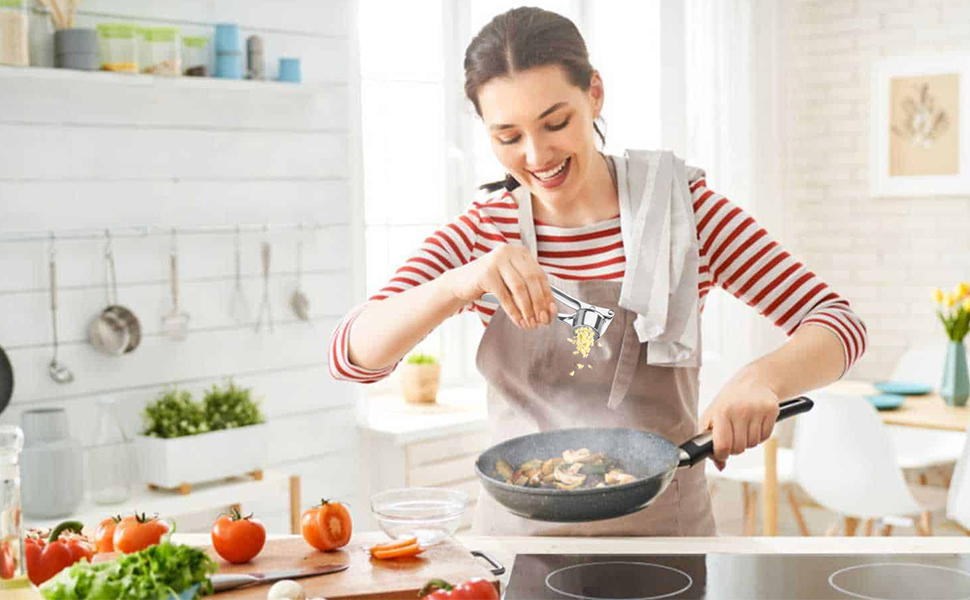 Пресс для часнику, подрібнювач часнику з нержавіючої сталі, придатний для миття в посудомийній машині, зручна ручка