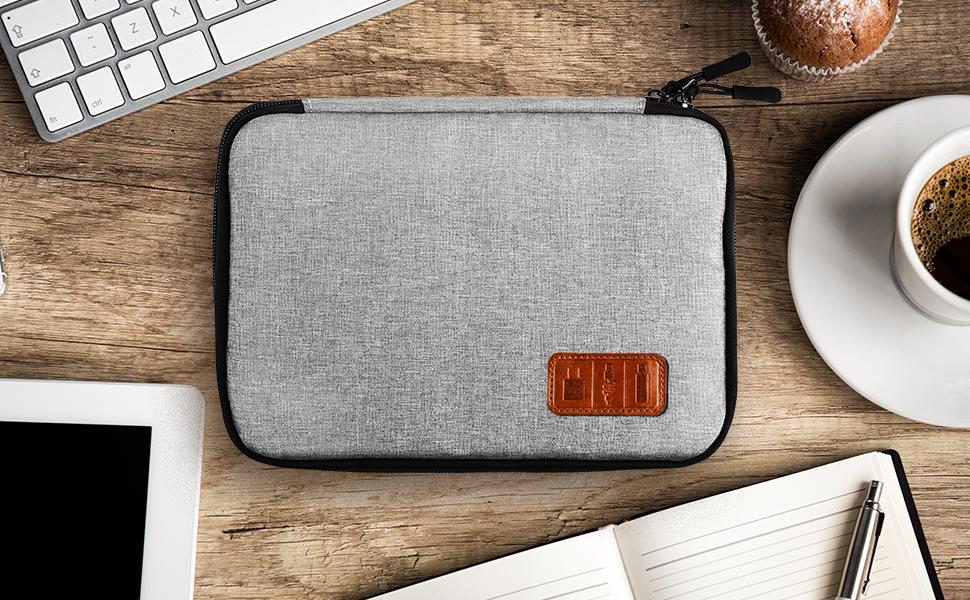 Органайзер для кабелів у подорожах: сумка-органайзер для USB-кабелів, Powerbank, SD-карт, USB-флешок. Чорний