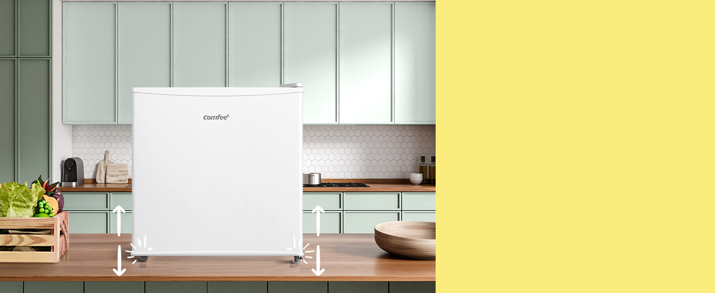 Міні-холодильник Comfee RCD50WH2(E) 43L з відділенням для льоду, білий. Холодильник для кімнати та офісу, швидке охолодження, регулювання температури, енергоклас E.