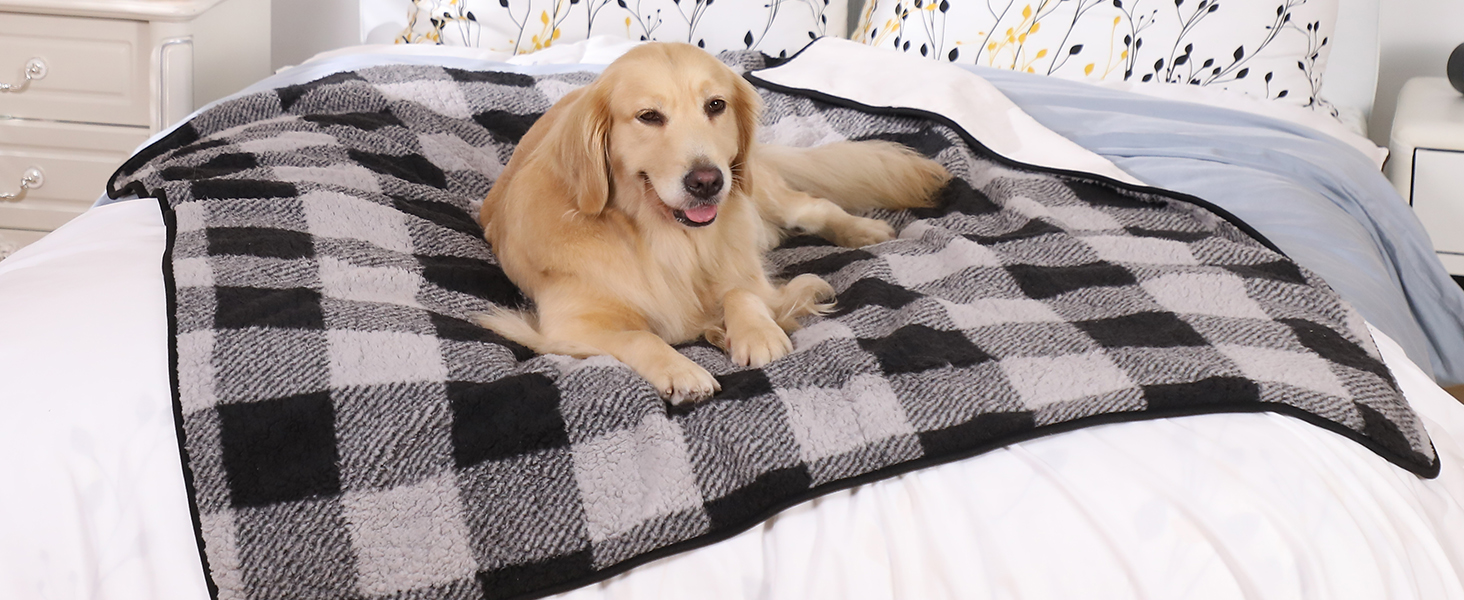 Водонепроникний килимок для собак, 152x127 см, фланель та шерпа, для середніх та великих собак, чорний в клітинку