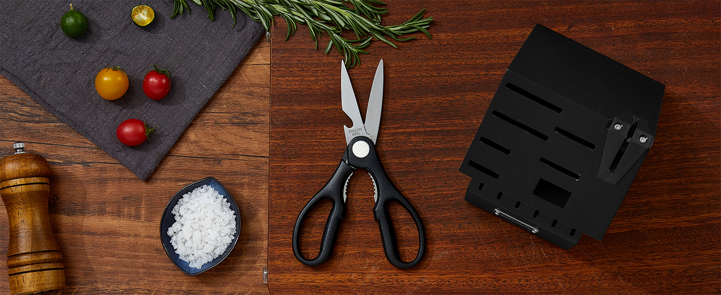 D.Perlla Self-Sharpening Knife Block Set - 14 Piece Stainless Steel Knife Set with Plastic Handle & Wood Block - Professional Kitchen Knife Set