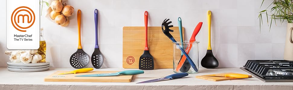 Набори дерев'яних обробних дощок MasterChef: великий (38x27,5 см), середній (34x23,5 см), маленький (23x15 см) з канавкою для соку, 3 шт.