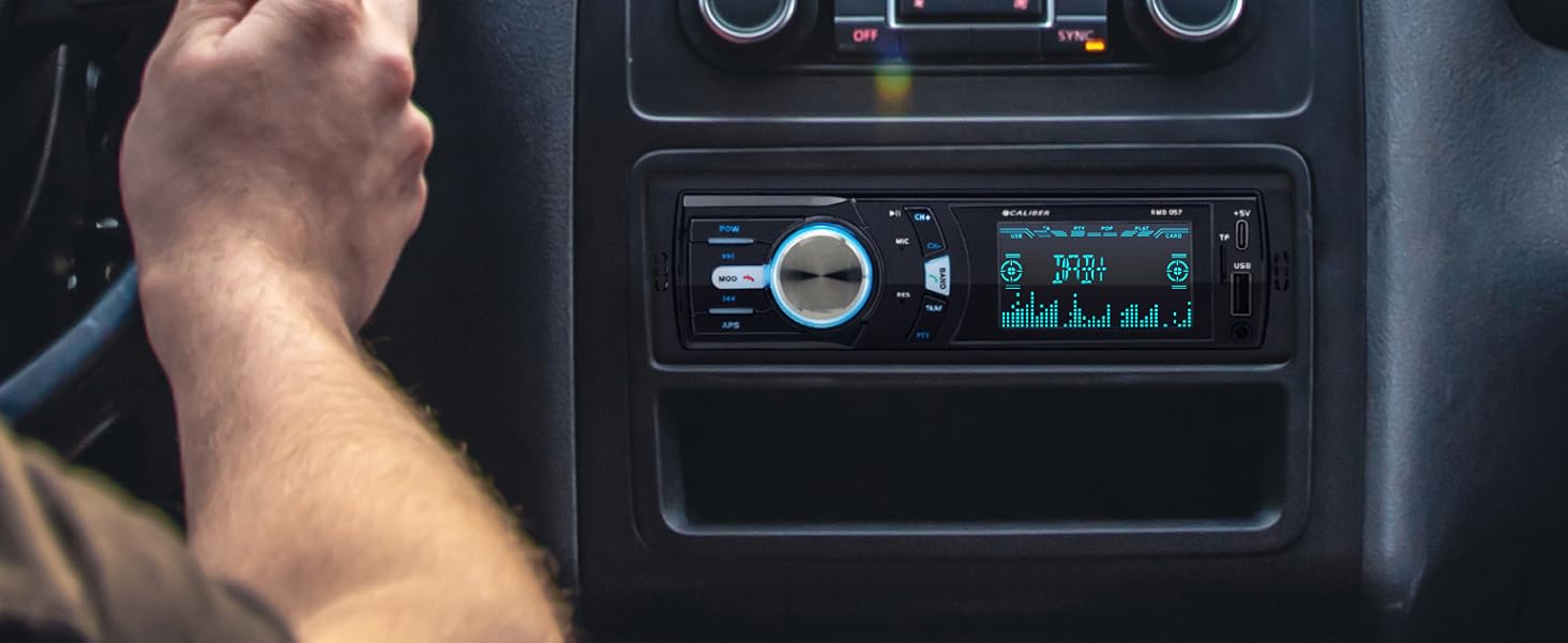 Автомагнітола Caliber 1DIN Bluetooth, DAB+/FM, 4x75 Вт, USB, MicroSD, зарядка 2.1A, Aux-in, гучний зв'язок, зовнішній мікрофон, RCA вихід, антена DAB+, підтримка MP3/WMA/APE/FLAC/AAC