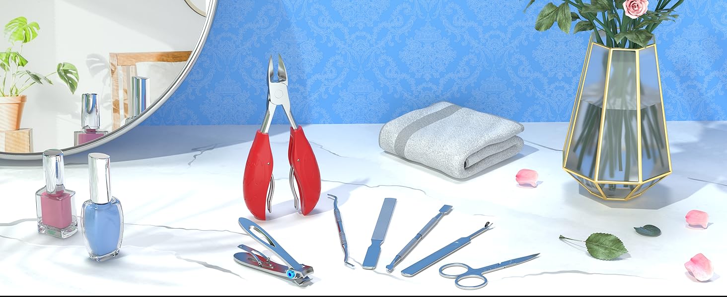 Набір для манікюру Profi Maniküre: кусачки для нігтів, щипчики, ножиці, пилочки (7 шт.), червоний