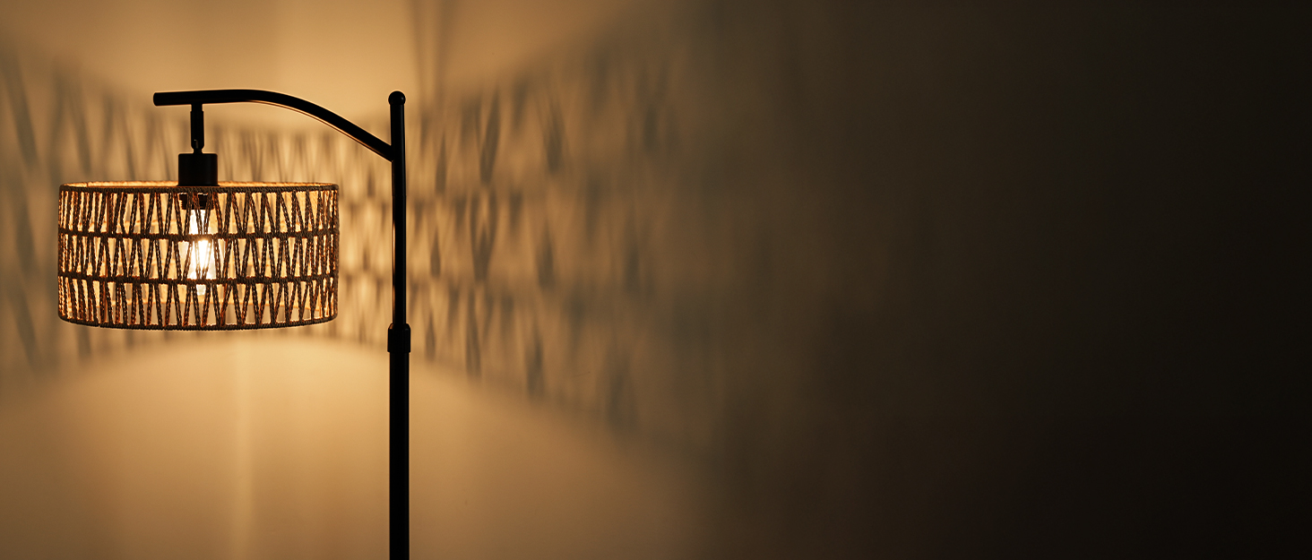 Стійка лампа LuminexDesigns з регулюванням яскравості, 36W+7W LED, 3200LM+600LM, 2700K-6500K, чорний колір. Сучасна підлогова лампа для вітальні з пультом дистанційного керування та функцією настільної лампи.