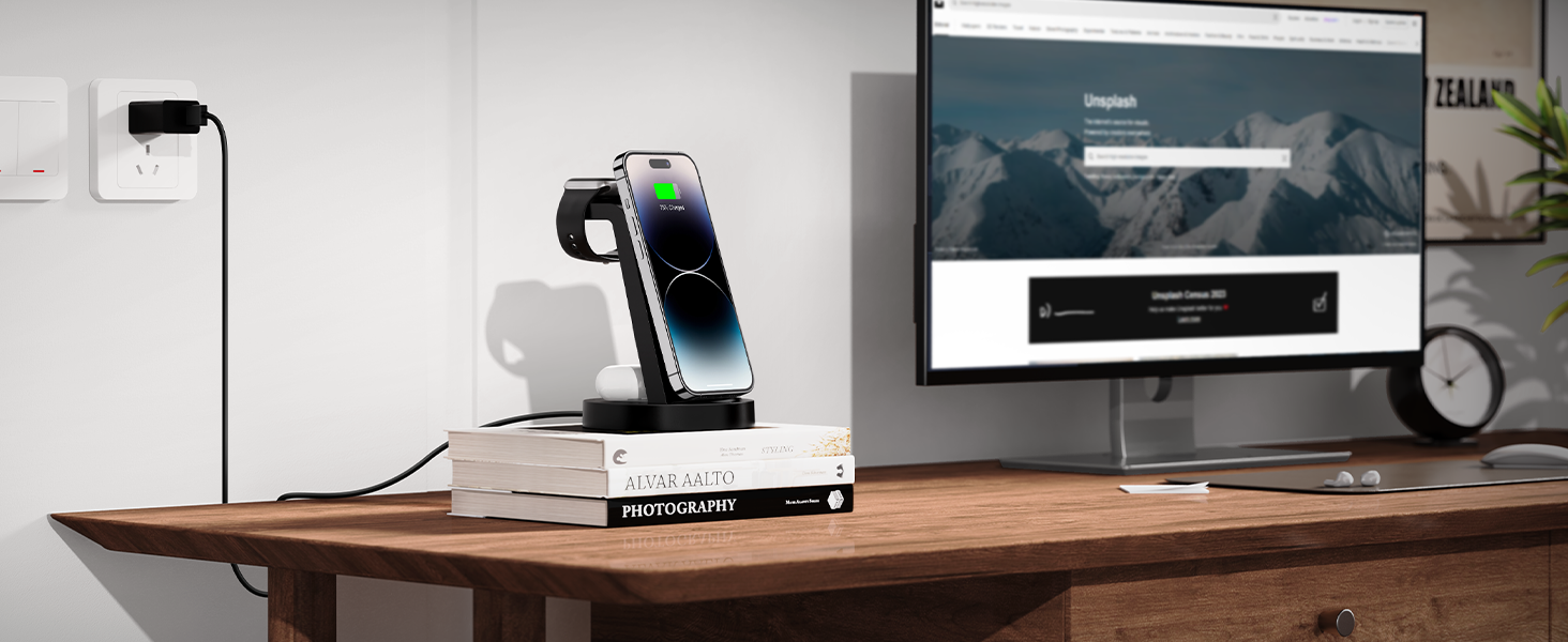 Зарядна станція 3 в 1 для iPhone з бездротовою зарядкою, 18W, сумісна з Apple iPhone 16, 15, 14, 13, 12, 11, X, Pro, Max, Apple Watch та AirPods, чорна