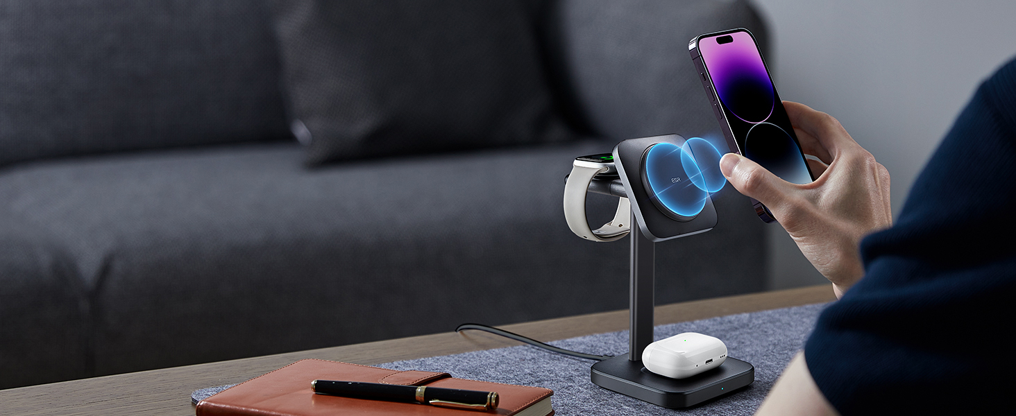 Зарядний станція 3-в-1 ESR MagSafe для Apple Watch та iPhone, білий/чорний, сумісна з iPhone 17/16/15/14/13/12, Apple Watch 9/8/7/6/5/4/3/2/SE та AirPods 4/3/2/Pro