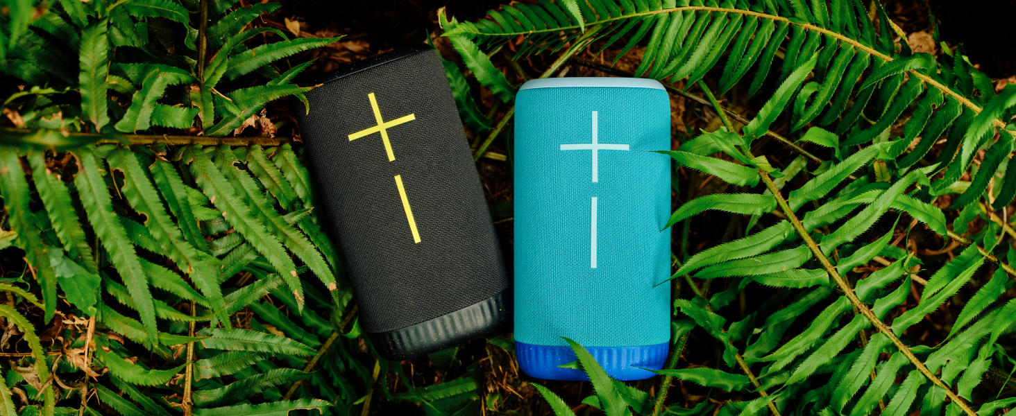 Портативна Bluetooth колонка Ultimate Ears Everboom: Водонепроникна (IP67), плаваюча, з глибокими басами та 360° звуком, до 20 годин роботи, радіус дії 55м - Чорний