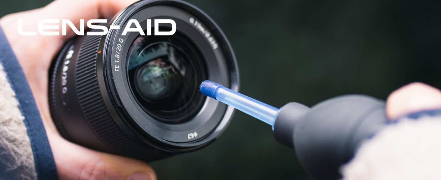 Набір для чищення камери Lens-Aid 3 в 1: повітряний насос, олівець для чищення та 5 мікрофібрових серветок. Підходить для сенсорів, об'єктивів, камер, дисплеїв, фільтрів та оптики. Ідеальний для фотоаксесуарів та техніки.