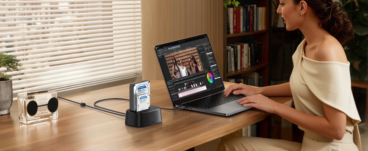 Док-станція для жорстких дисків UGREEN Dual Bay USB 3.0 5Gbps з функцією офлайн-клонування
