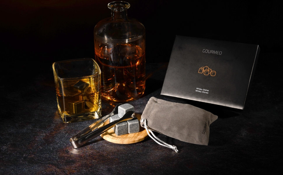 Набір камінців для віскі GOURMEO 9 - 9 шт. з нержавіючої сталі, з щипцями - аксесуар для віскі