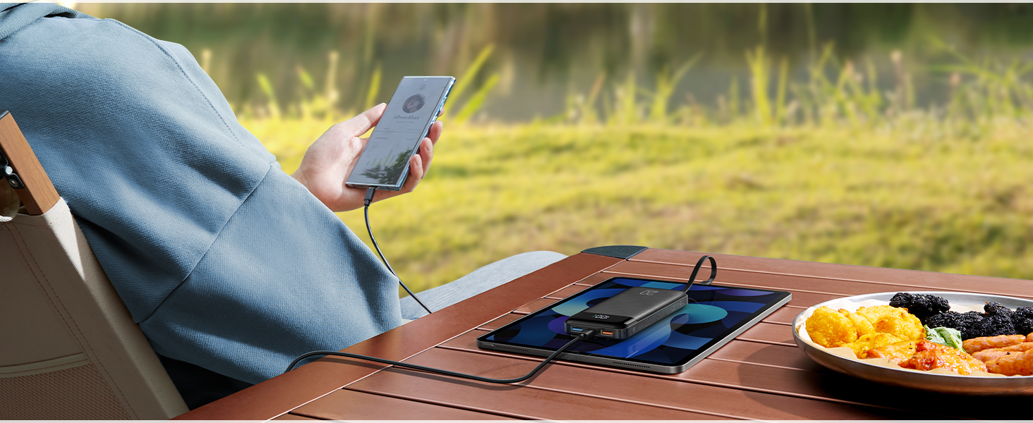 Power Bank Charmast 20000mAh з LED-дисплеєм та 4 кабелями (USB C, PD3.0, QC4.0) – чорний