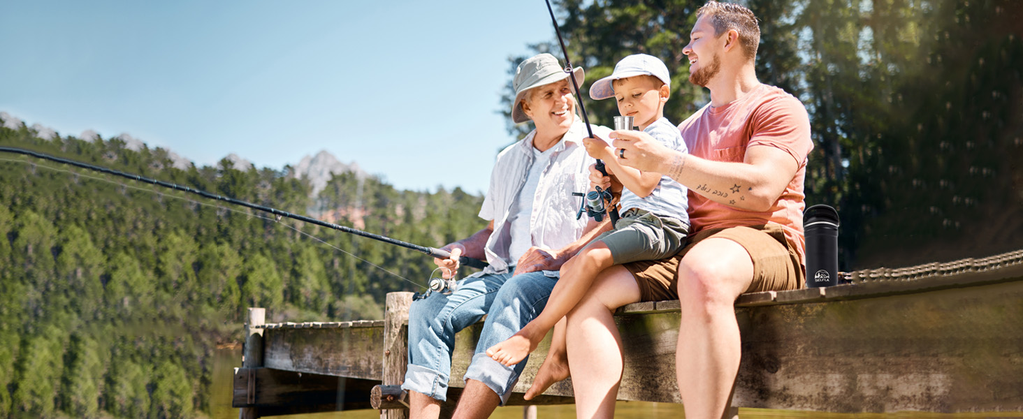 Набір стаканів з нержавіючої сталі SELFLA – стакани та пляшка для кемпінгу, подорожей, альпінізму та пригод – легкі, міцні, легко миються
