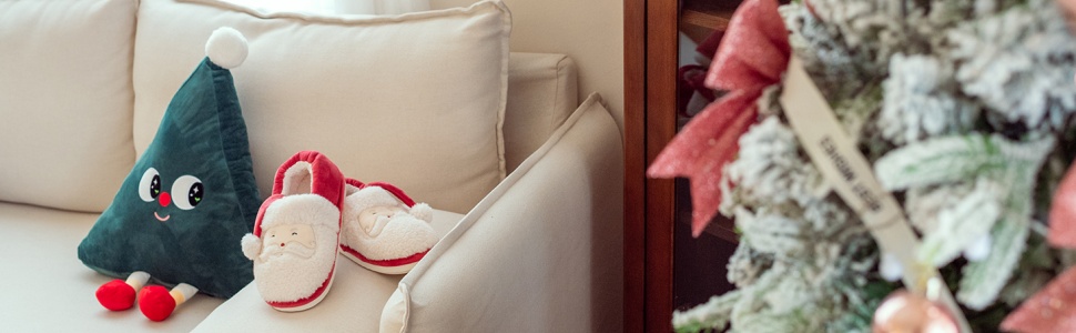 Тапочки домішки жіночі чоловічі зимові - Теплі плюшеві тапочки з меморі-піною та штучним хутром, антиковзкі тапочки для дому/на вулицю, зручні сліпони для всієї родини (обгортка Санта Клауса на п'яті, 39/40 EU)