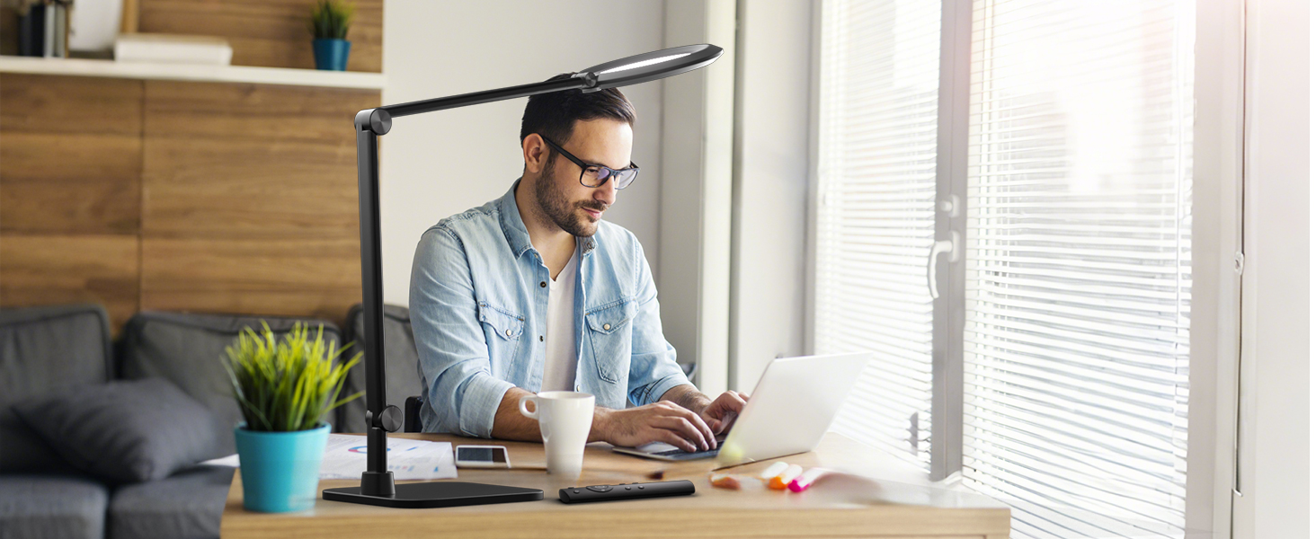 LED лампа настільна з денним світлом для відеоконференцій, офісна лампа з підставкою, регульована з 4 кольоровими режимами, 18W світло для відео, захищає очі, для дому та офісу, матовий білий (тінтовий чорний)