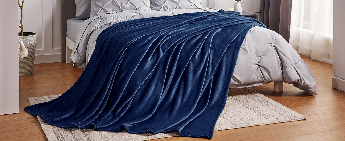 CozyLux Деки для дивану: м'яка флісова ковдра 150x200 см для всіх сезонів. Тепла, легка, для софи, ліжка, дивана. Сірий колір.