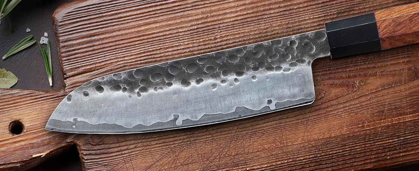 Японський ніж Santoku Mitsumoto Sakari 19 см, ручка з рожевого дерева, сталь з високим вмістом вуглецю, в подарунковій коробці