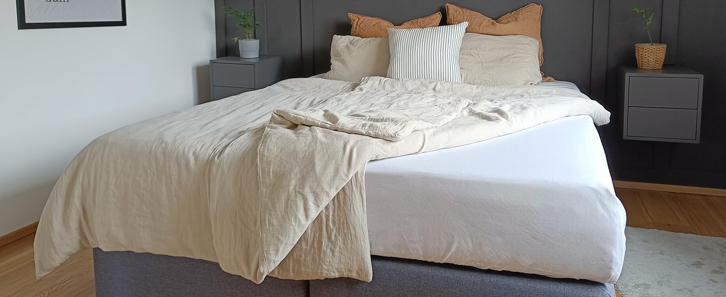 ZOLLNER 2-Piece Set of Sheets or Duvet Covers for Summer - Hotel Quality - Cotton - 240x290 cm in White - Without Elastic