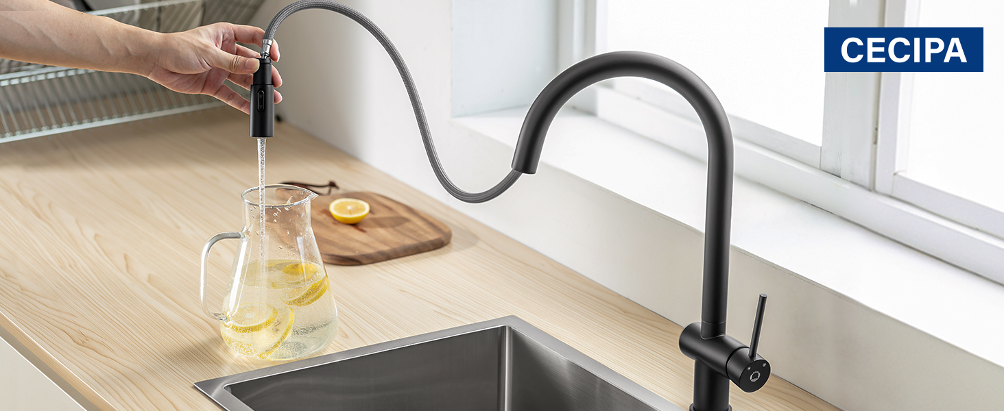 Чорний кухонний змішувач CECIPA SOFETIY SERIE з висувною лійкою, 360° поворот, нержавіюча сталь, 2 режими струменя