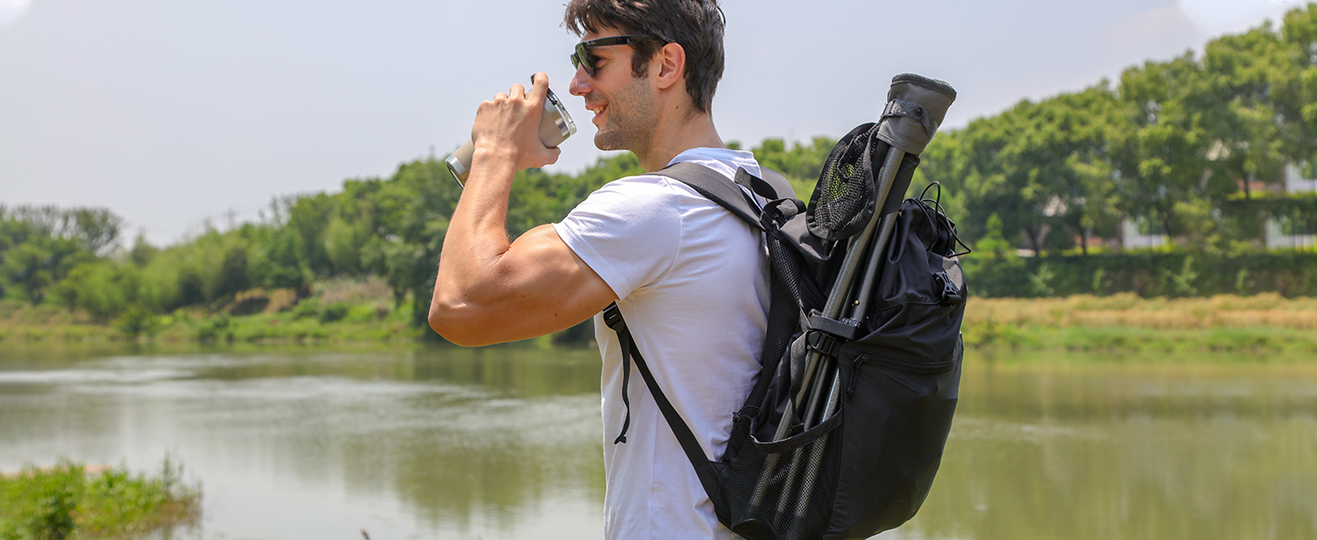 Складаний табурет EVER ADVANCED для кемпінгу, риболовлі та походів. Легкий, міцний (102 кг), з кишенею, чорно-сірий