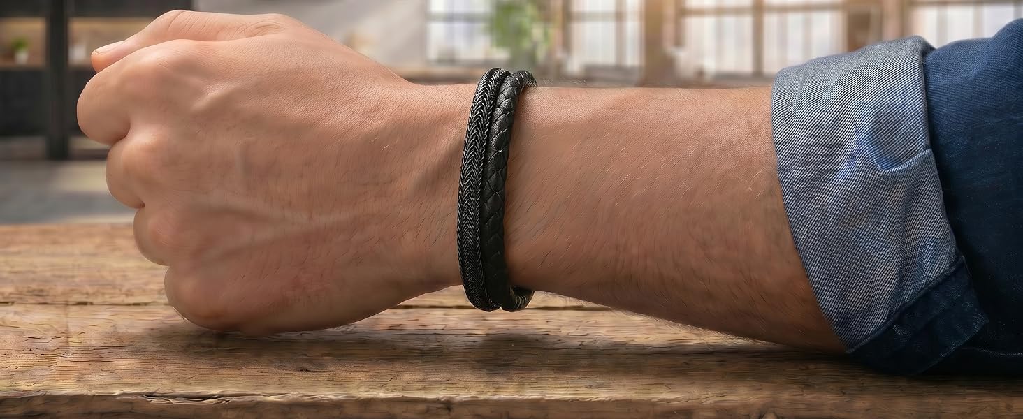 Чоловічий шкіряний браслет Baresi STEEL MB-0022: подвійний шнур, магнітний замок, регульований (19.5-21 см), чорний. З подарунковою упаковкою