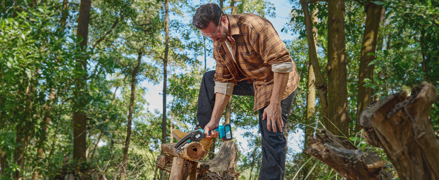 Акумуляторна міні-пила SEESII 6 дюймів з автоматичною подачею оливи та запасним ланцюгом | Акумуляторна ланцюгова пила для саду, стрижки гілок та різання деревини