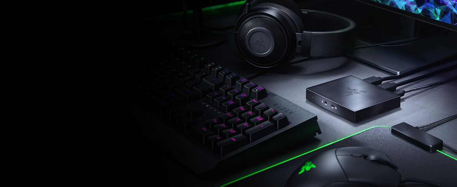 Razer Seiren X для PlayStation - USB конденсаторний мікрофон для стрімінгу PS4/PS5 (чорно-синій). З амортизатором, суперкардіоїда, кнопка вимкнення звуку