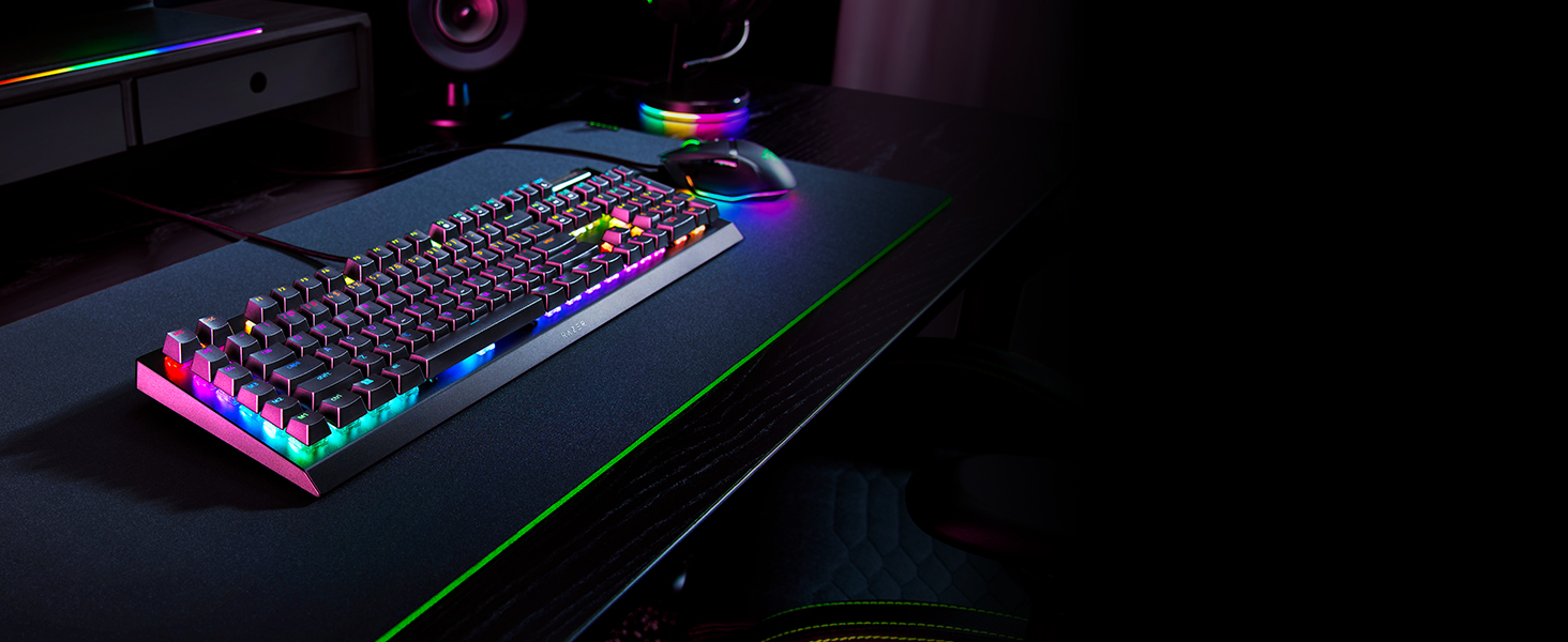 Механічна ігрова клавіатура Razer BlackWidow V4 X (Green Switch) з RGB Chroma підсвічуванням, QWERTZ DE-Layout