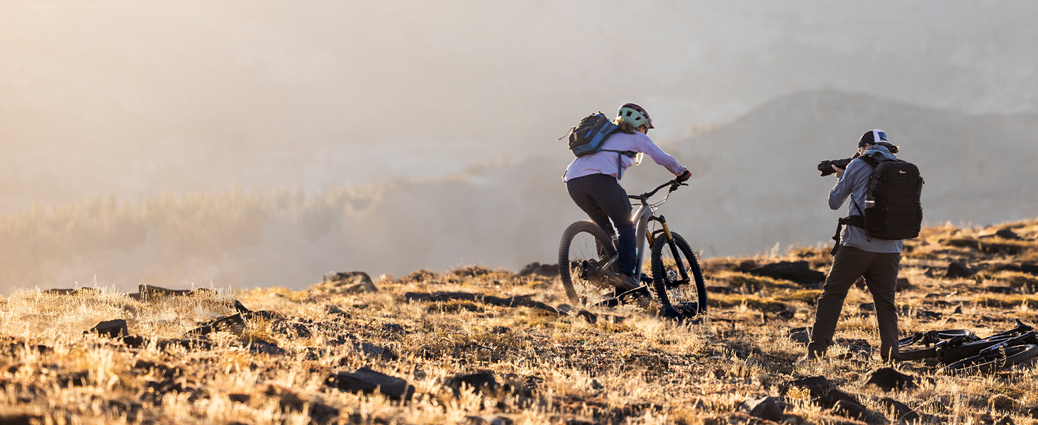 Lowepro ProTactic 350 AW II: Рюкзак для камери та дрона з відділенням для MacBook 13