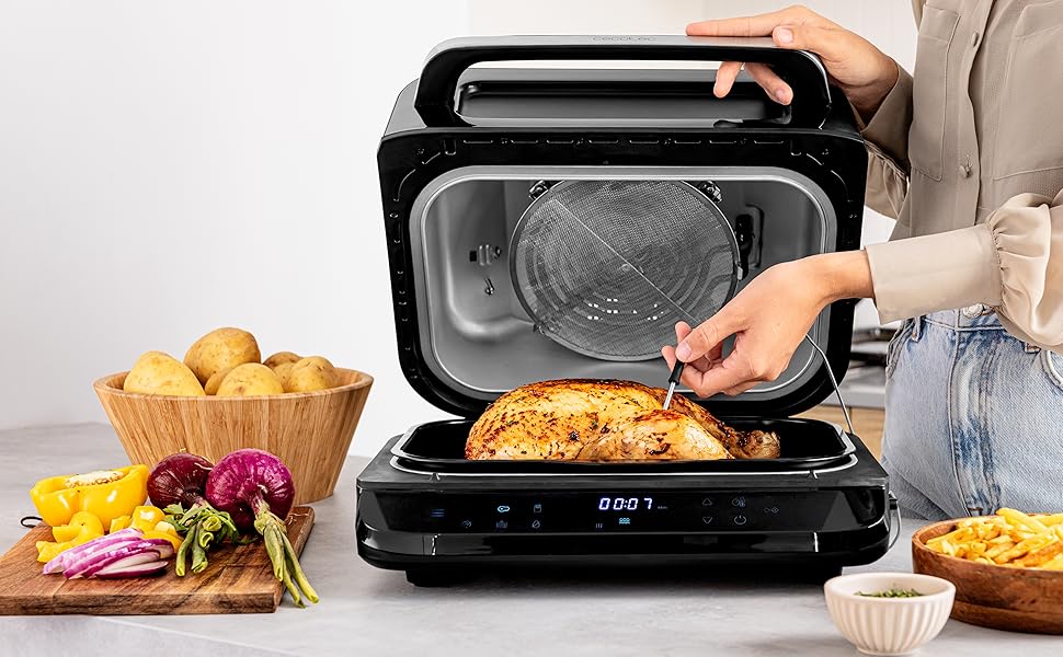 Cecotec Oil-Free Grill Air Fryer 6 L Cecofry FireDome 6000. Air Fryer. 2400 W, 6 cooking modes and 4 grilling levels, adjustable thermostat, including temperature sensor and 6-liter accessories.
