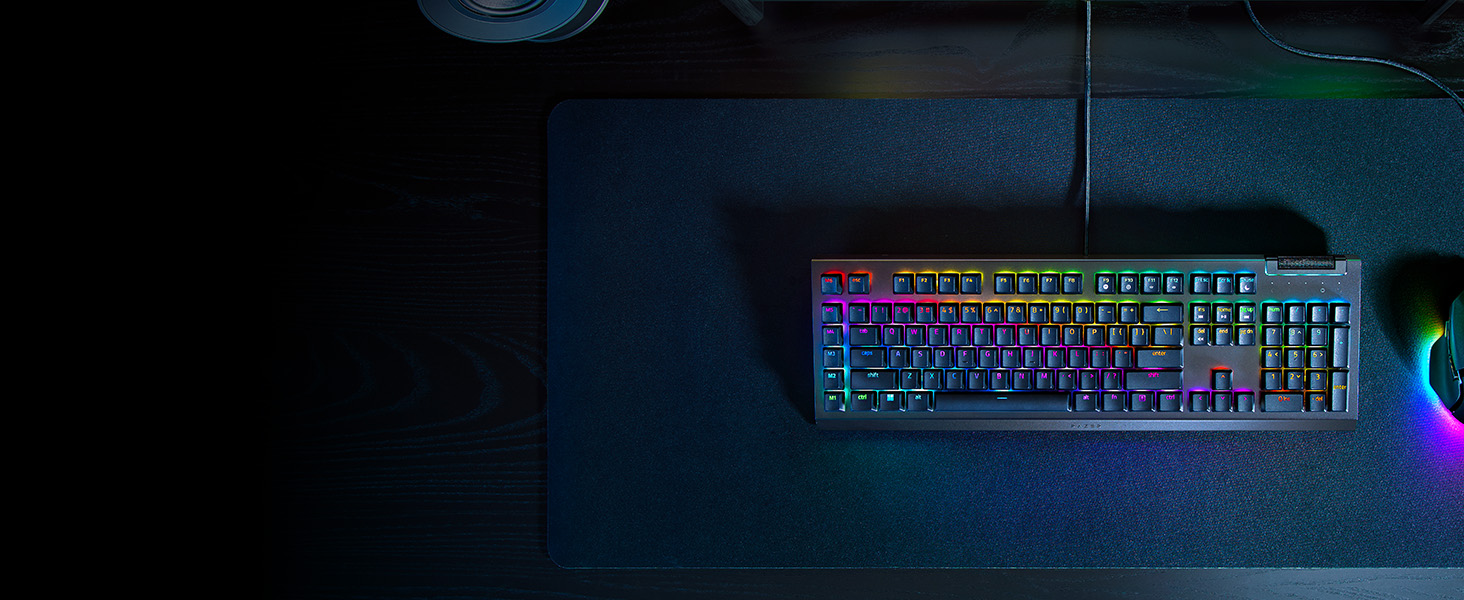 Механічна ігрова клавіатура Razer BlackWidow V4 X (Green Switch) з RGB Chroma підсвічуванням, QWERTZ DE-Layout