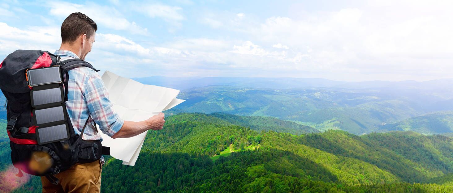 Портативний зарядний акумулятор SOARAISE 10000mAh з PD 20W, USB-C та бездротовою зарядкою, LED дисплеєм, чорний