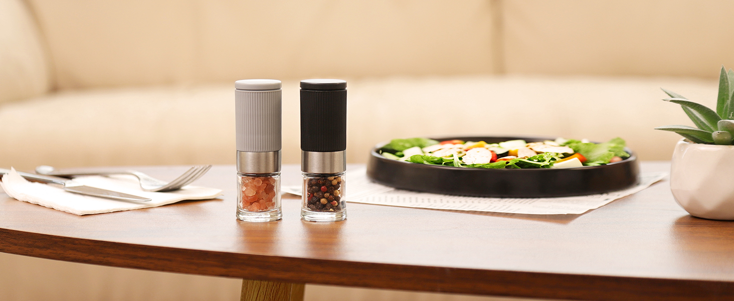 Набір мельниць для солі та перцю Vevok Chef Mini 2 шт. з регульованим керамічним жорном, прозорі. Підходять для кухні, кемпінгу, як подарунок.