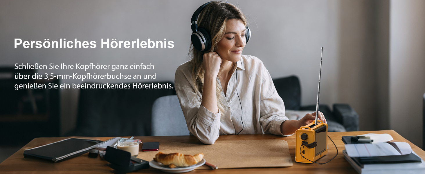 Радіоприймач Kurbelradio з DAB/DAB+/UKW, акумулятор 12000mAh, сонячна панель 8500mm², ручне радіо, Bluetooth 5.0, ліхтарик, для кемпінгу, зелений (жовтий)